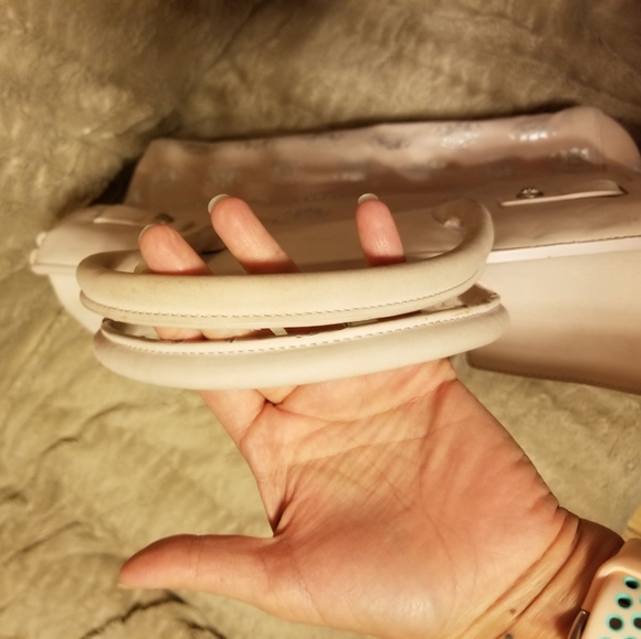 Juicy Couture Large Handbag - Picture 10 of 16